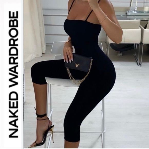 naked wardrobe Pants - Naked Wardrobe 🖤 capri snatched leggings ~ Brand New~ XS